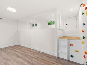 3301 Trumbull St, San Diego CA 92106