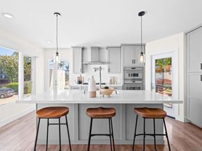 3301 Trumbull St, San Diego CA 92106