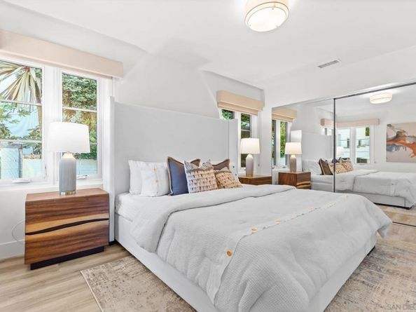 3301 Trumbull St, San Diego CA 92106