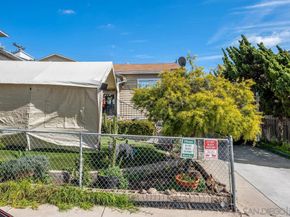 4235 4237 49TH St, San Diego CA 92115