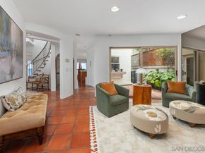 5716 Dolphin Pl, La Jolla CA 92037