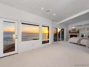 5716 Dolphin Pl, La Jolla CA 92037