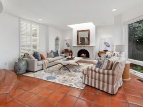 5716 Dolphin Pl, La Jolla CA 92037