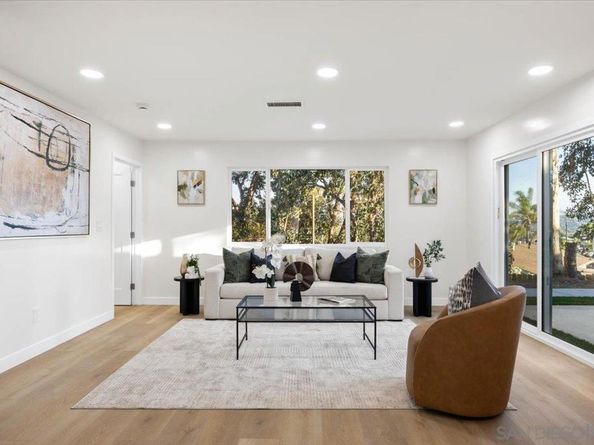 9659 Mast Blvd, Santee CA 92071