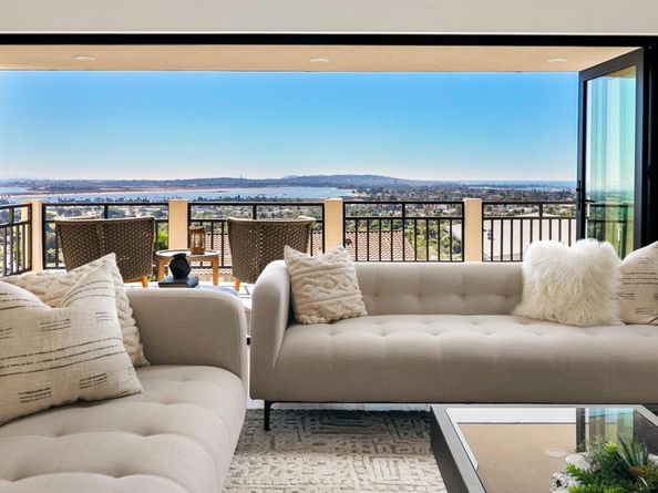 2481 La Marque St, San Diego CA 92109