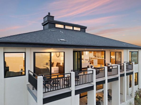 2481 La Marque St, San Diego CA 92109