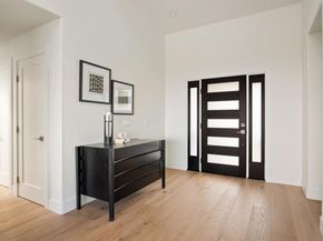 2481 La Marque St, San Diego CA 92109