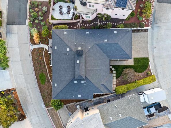 2481 La Marque St, San Diego CA 92109