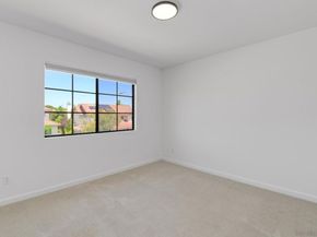 721 Summersong Ln, Encinitas CA 92024