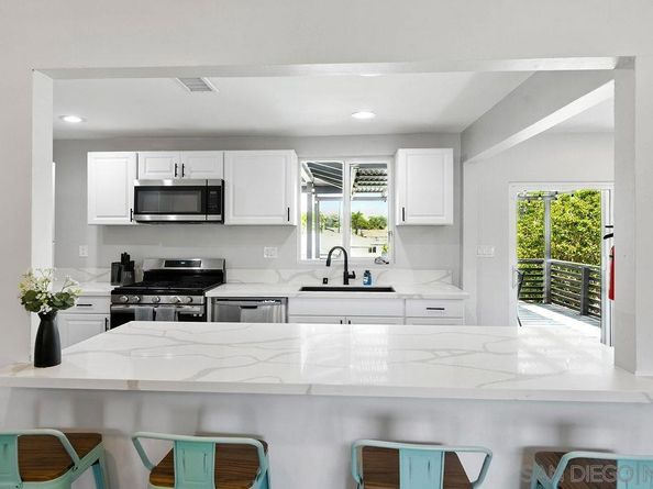 520 Grant Street, Oceanside CA 92054