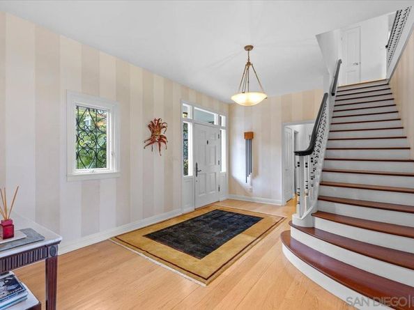 2205 Locust St, San Diego CA 92106