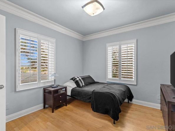 2205 Locust St, San Diego CA 92106