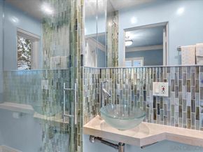 2205 Locust St, San Diego CA 92106