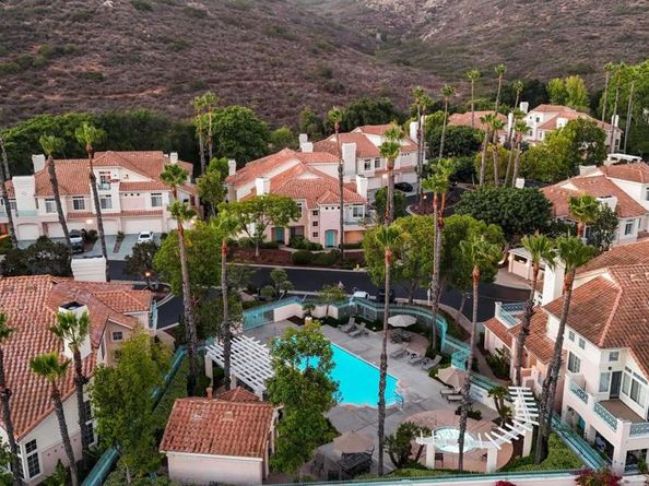 12670 Springbrook Dr D, San Diego CA 92128