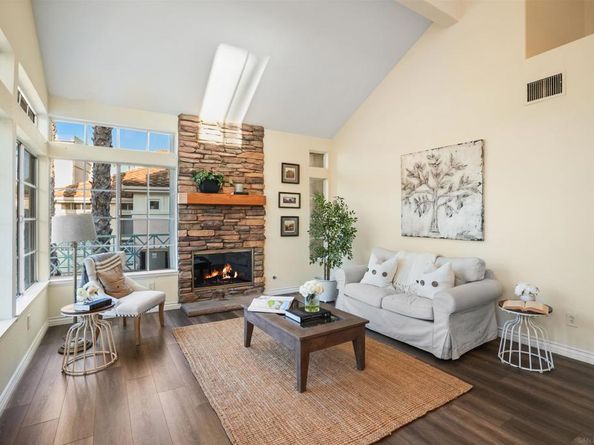 12670 Springbrook Dr D, San Diego CA 92128