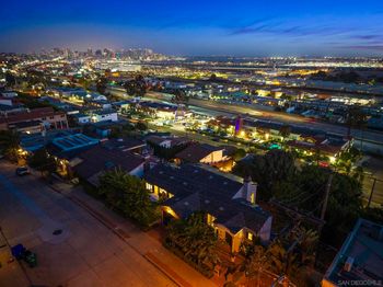 2045 W California St