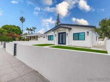 2476 Coolidge Ave