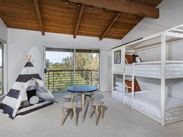 5458 Avenida Maravillas, Rancho Santa Fe CA 92067