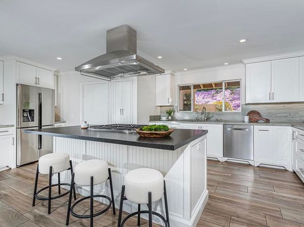 5458 Avenida Maravillas, Rancho Santa Fe CA 92067