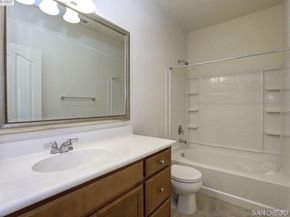 75 Middleton Pl, Hayward CA 94544