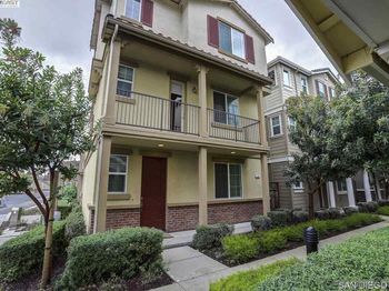 75 Middleton Pl
