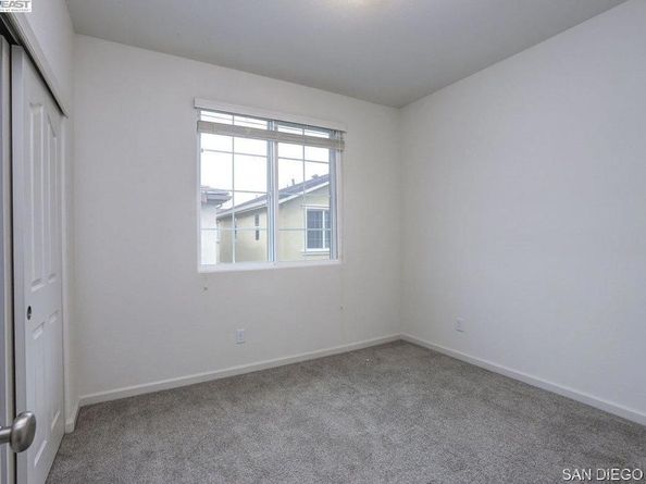 75 Middleton Pl, Hayward CA 94544