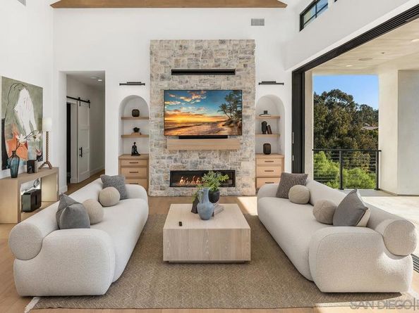 6691 93 Camino Saucito, Rancho Santa Fe CA 92067