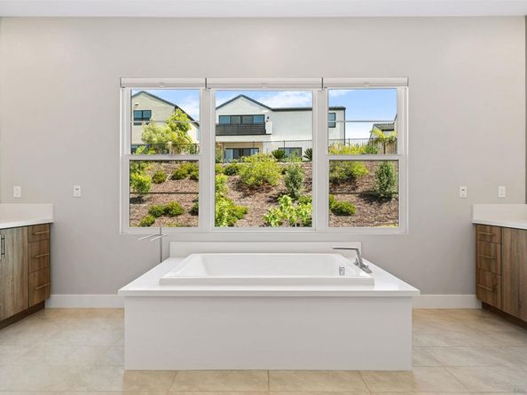 5347 Morning Sage Way, San Diego CA 92130