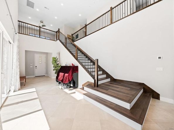 5347 Morning Sage Way, San Diego CA 92130