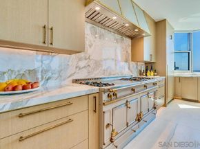 2500 6th Ave Penthouse 4, San Diego CA 92103