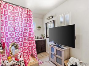 2832 34 K St, San Diego CA 92102