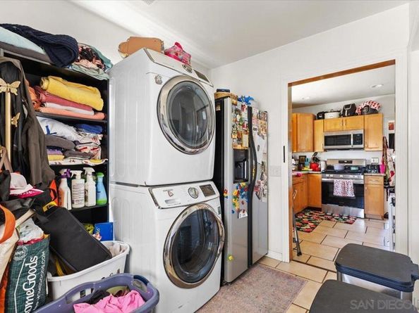 2832 34 K St, San Diego CA 92102