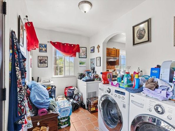 2832 34 K St, San Diego CA 92102