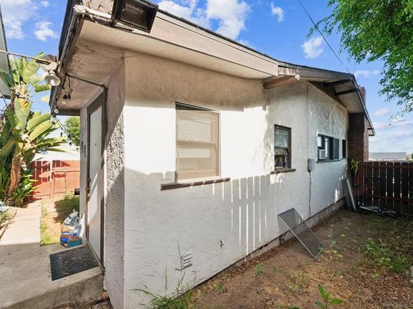 7180 82 Mohawk, San Diego CA 92115