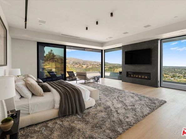 766 Paseo Miramar, Pacific Palisades CA 90272