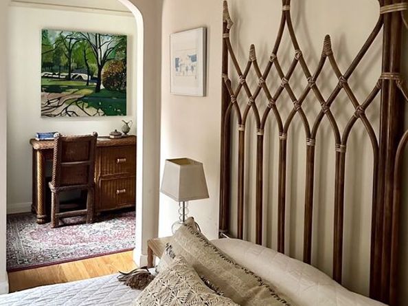 1441 Andenes Drive, Glendale CA 91208