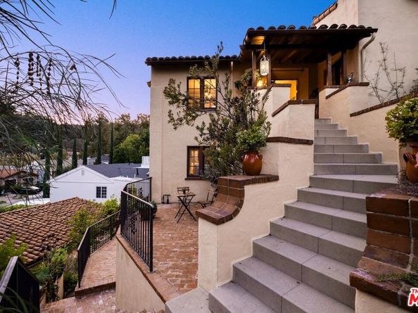 1441 Andenes Drive, Glendale CA 91208