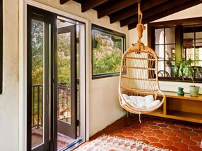 1441 Andenes Drive, Glendale CA 91208