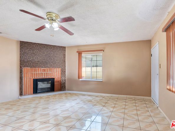 10626 Mountair Avenue, Tujunga CA 91042