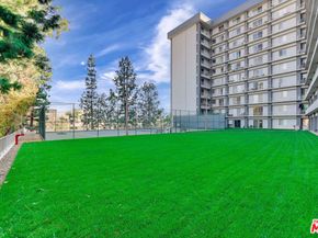 100 S Doheny Drive 705, Los Angeles CA 90048