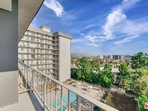 100 S Doheny Drive 705, Los Angeles CA 90048