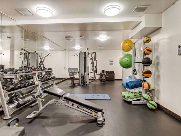 100 S Doheny Drive 705, Los Angeles CA 90048