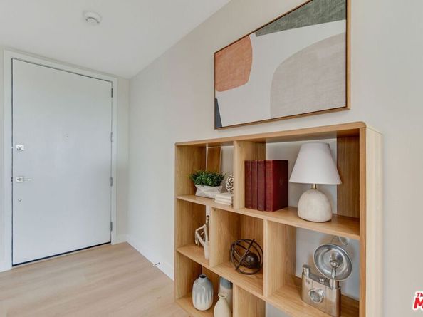 100 S Doheny Drive 705, Los Angeles CA 90048