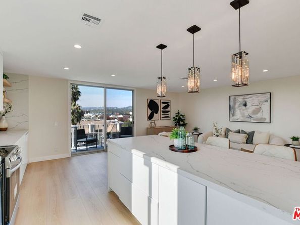 100 S Doheny Drive 705, Los Angeles CA 90048