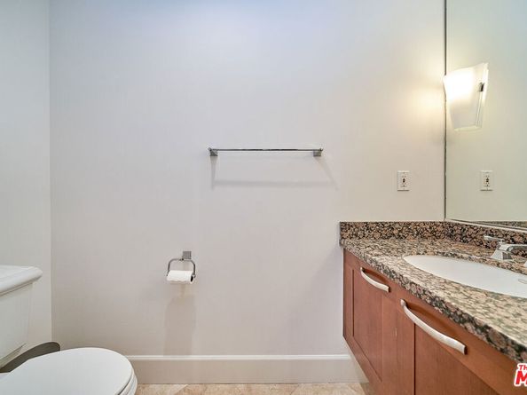 5072 Scholarship 505D, Irvine CA 92612