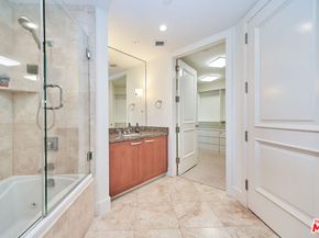 5072 Scholarship 505D, Irvine CA 92612