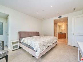 5072 Scholarship 505D, Irvine CA 92612