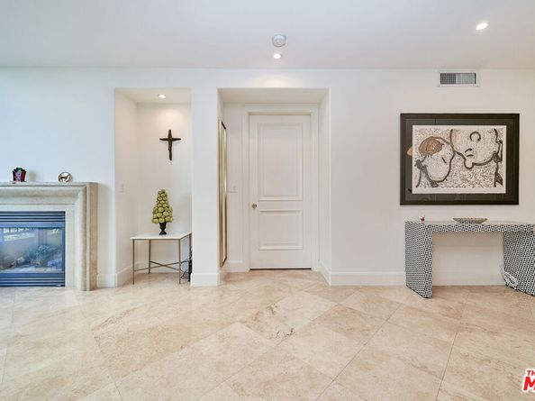 5072 Scholarship 505D, Irvine CA 92612