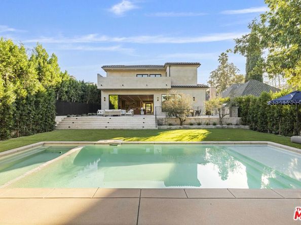 14273 Greenleaf Street, Sherman Oaks CA 91423