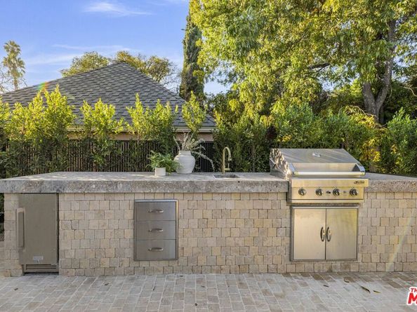 14273 Greenleaf Street, Sherman Oaks CA 91423